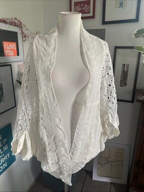 ITOO White Crochet Open-Front Women's Shrug M/L